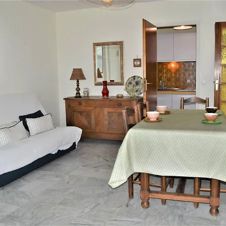Cavalaire-sur-mer, 3 Pièces, 4 Personnes - Fr-1-226b-113 Appartement *